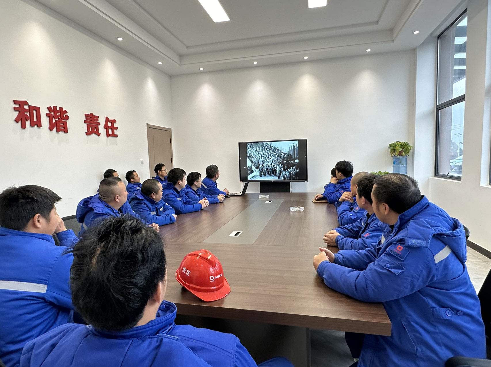 1709774193283879.jpg b553265dc145982d42ca3d769aa0223.jpg